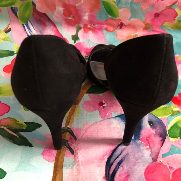 Papell Studio Fran Pump - Picture 5 of 7